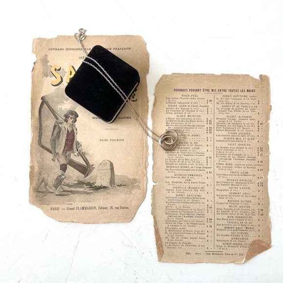 Black velvet ring box vintage ring case vintage black wedding ring case - Picture 4 of 11